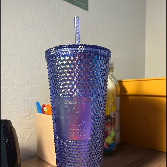 STARBUCKS WALT DISNEY TUMBLR!!! - Picture 4 of 4